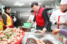김종훈 울산동구청장 자장면 배식 봉사