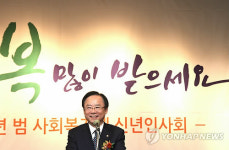 축사하는 이주영 정책위의장