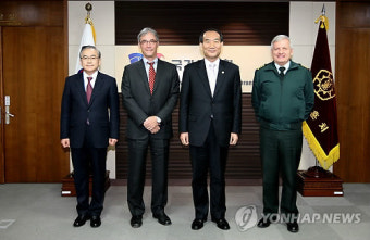 박승춘 국가보훈처장 캐나다 대사 접견