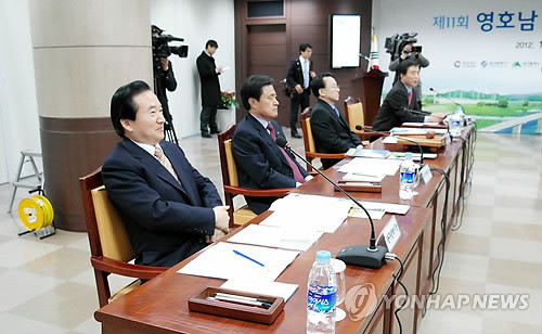 영호남 지역 시도지사들, 국민 대통합 촉구 메시지 발표 및 대선 공약 제시