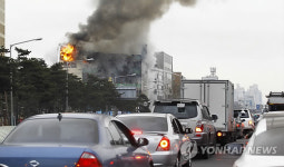 석촌호수사거리 5층 상가 화재