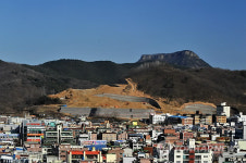 구미시 산깎아 동사무소 신축..주민 산사태 우려