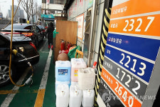 전국 주유소 휘발유 값 사상 최고 경신