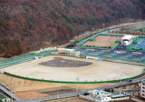 완도 야구장 인조잔디구장으로 새 단장