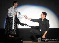현존가는 가장 오래된 극영화 청춘의 십자로