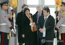 <핵안보> 벨기에 조엘 밀케 부총리 겸 내무장관 입국