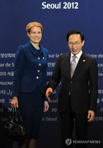 <핵안보> 덴마크 총리 공식환영