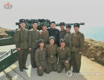 北김정은, 동해안 전방초소 시찰