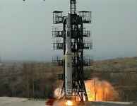 <北로켓발사> 3번 연속 실패한 `광명성 역사