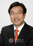 민주 사무총장에 윤호중..임시당직 인선