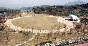 함양군, 군민화합의 장 고운광장 개방