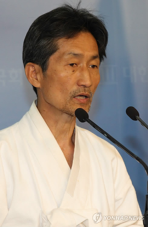 이재명 수도·충청권 vs. 김문수 경북·강원권, 대선 막바지 표심 전쟁