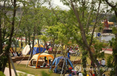 레저 중심으로 자리잡은 아라뱃길