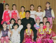 김정은,평양시내 소학교,탁아소,유치원 시찰
