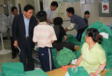 이재오 의원 삼남장애인작업시설 방문