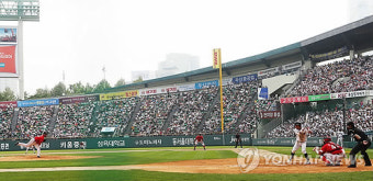 프로야구, 역대 최소경기 300만 관중 돌파