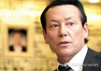 김동광 감독, 페루 헬기 사고 희생자 합동빈소 조문