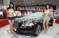 자동차도 거품목욕 합니다!