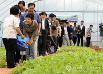 농촌 방문한 박근혜