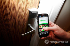 갤3로 호텔도 똑똑하게…스마트호텔 솔루션 제공