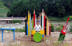 밴드조형물 포토존