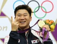 <올림픽> 진종오 가족 "장하다, 대한의 아들"