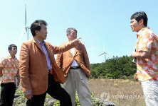 행원풍력단지 방문한 손학규