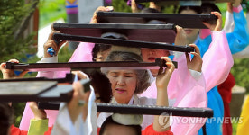 강화 선원사에서 평화대장경 봉안식