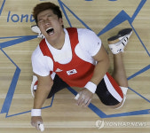 <올림픽> 역도인들 사재혁 의지 너무 강해 부상