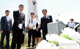 5.18민주묘지 둘러보는 성김 주한美대사