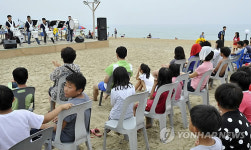해군 1함대, 지역아동센터 학생 캠프 지원