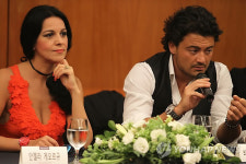 소프라노 안젤라 게오르규와 테너 비토리오 그리골로