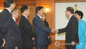 김황식 총리, 천즈리 중국 전인대 부위원장 일행 접견
