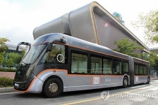 운행 앞둔 세종시 BRT 차량 바이모달트램
