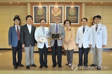 원주기독병원, 김창준 전 美연방 하원의원 홍보대사 위촉