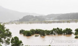 <태풍 산바> 물에 잠긴 금강 수변공원