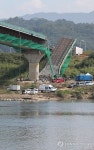 파주 장남교 공사현장  붕괴 14명 사상