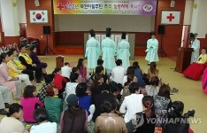 북녘의 고향 향해…