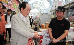 서규용 농식품부장관 천안 전통시장 찾아