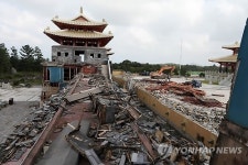 철거되는 태왕사신기 세트장