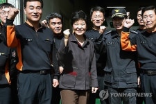 박근혜, 영동119안전센터 격려방문