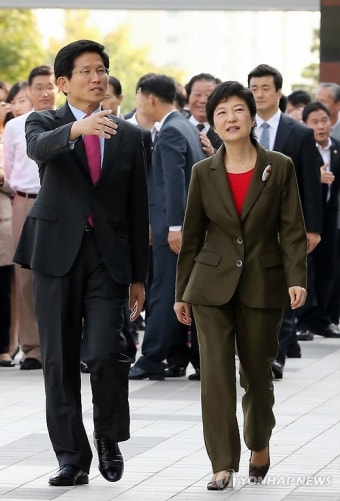 박근혜-김문수 대화
