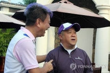 골프대회 참가한 홍콩 배우 에릭 창