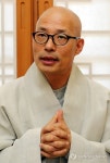 포부 밝히는 진우 스님