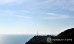 <나로호>날씨 좋은 나로우주센터