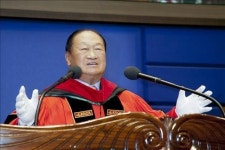 <동정> 박윤식 평강제일교회 목사, 美 명예신학박사