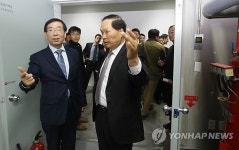 안전 시설 둘러보는 박원순 시장