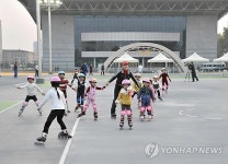 평양에도 인라인스케이트 열풍
