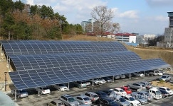 진천군 청사에 태양광 발전시설