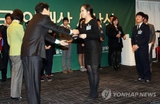 피아노 없는 천재 피아니스트 문지영